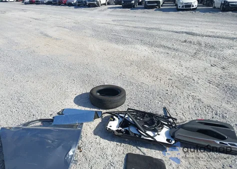 2017 Genesis G80 3.8 from USA, damaged, VIN KMHGN4JE7HU203582